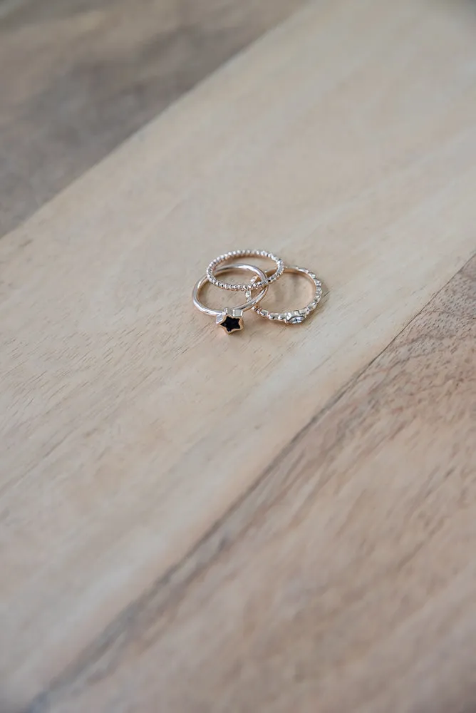 A Shooting Star Ring Set