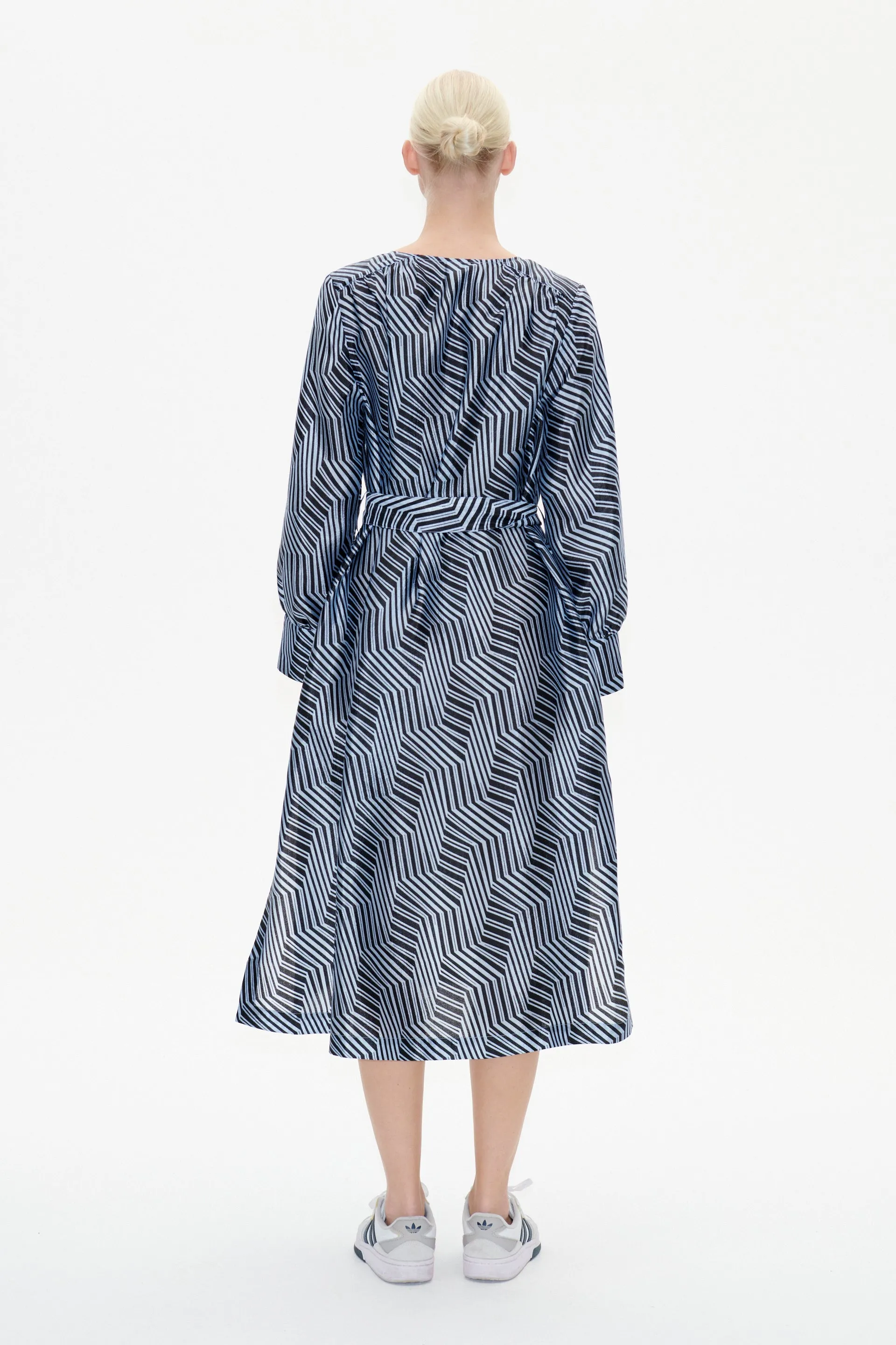 ARADINA | Blue Zebra