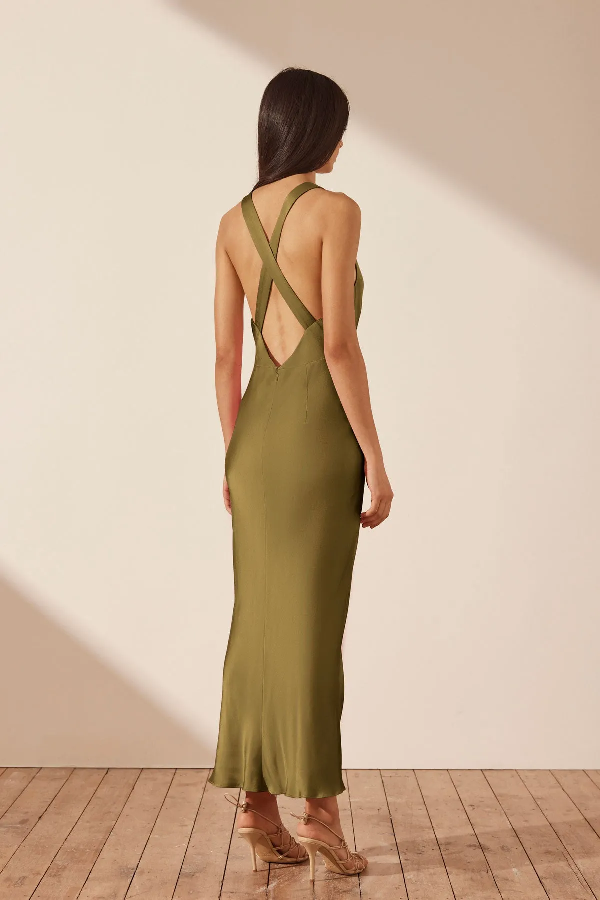 ARIENZO PLUNGED CROSS BACK MIDI DRESS - GREEN OLIVE