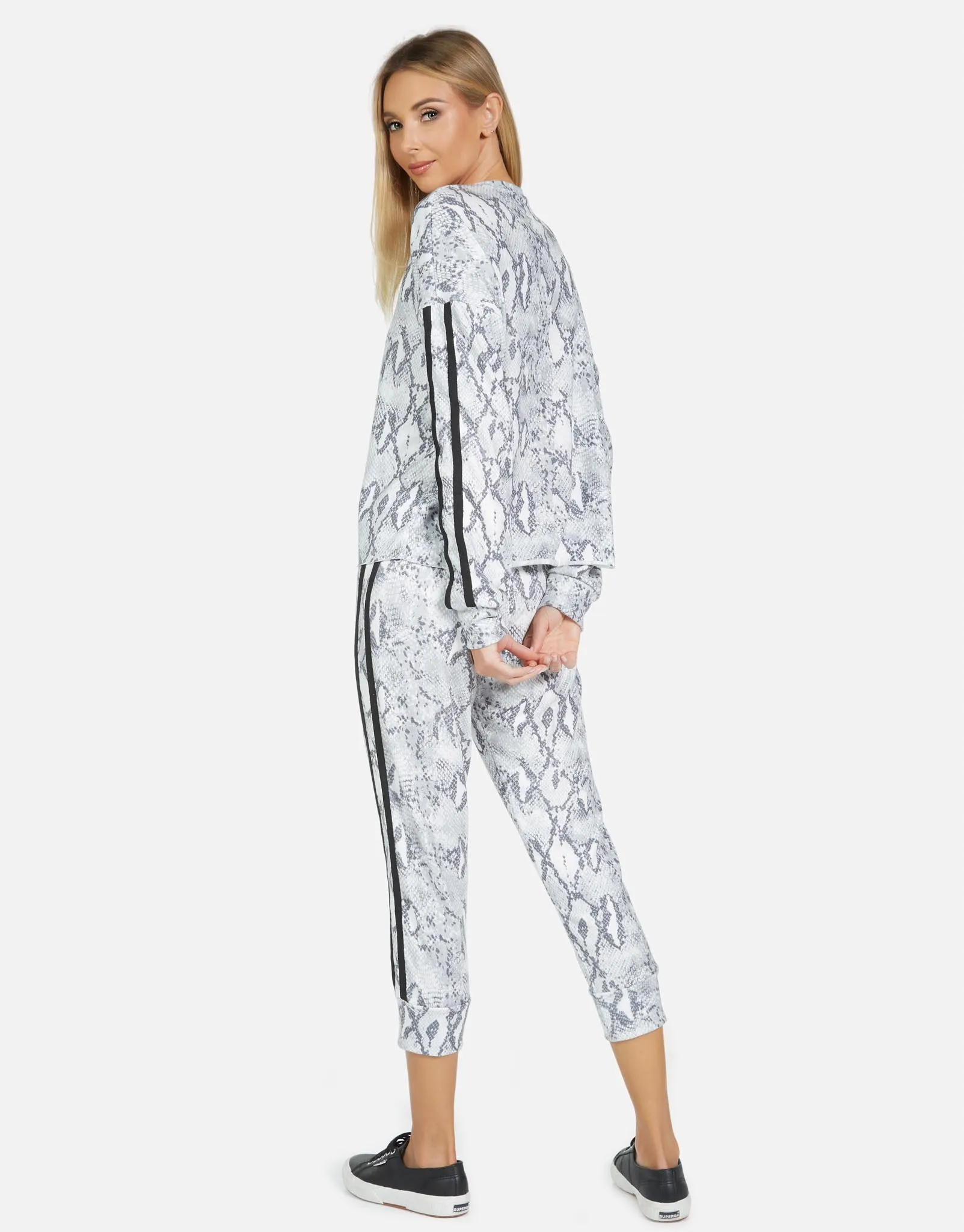 Brisbane LE Grey Snake Pullover