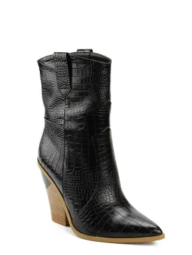 Cutwalk Mid Boot in Black