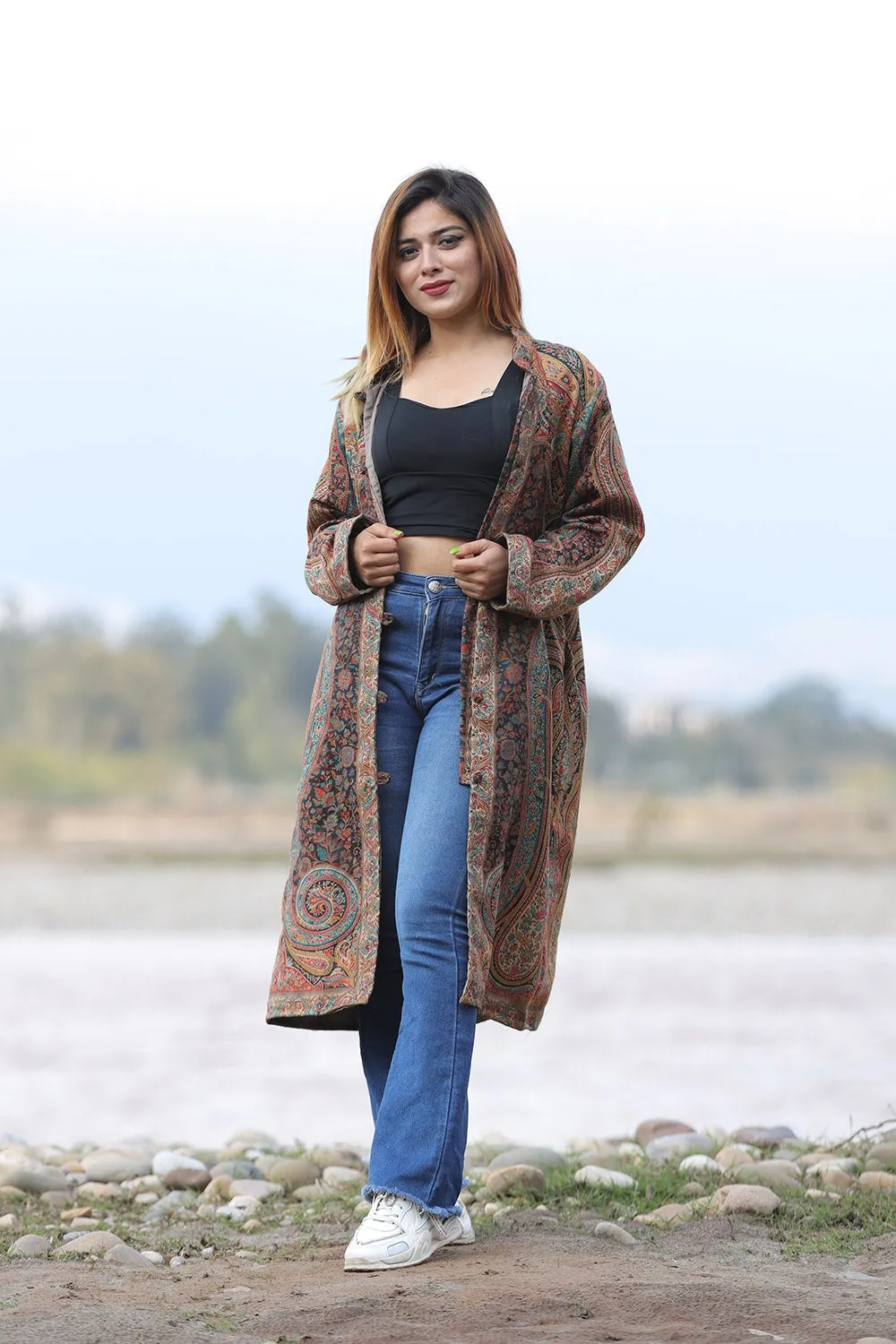 EXTRAORDINARY MULTICOLOURED BLACK Kani Jacket Along With New Designer Jaal Pattern