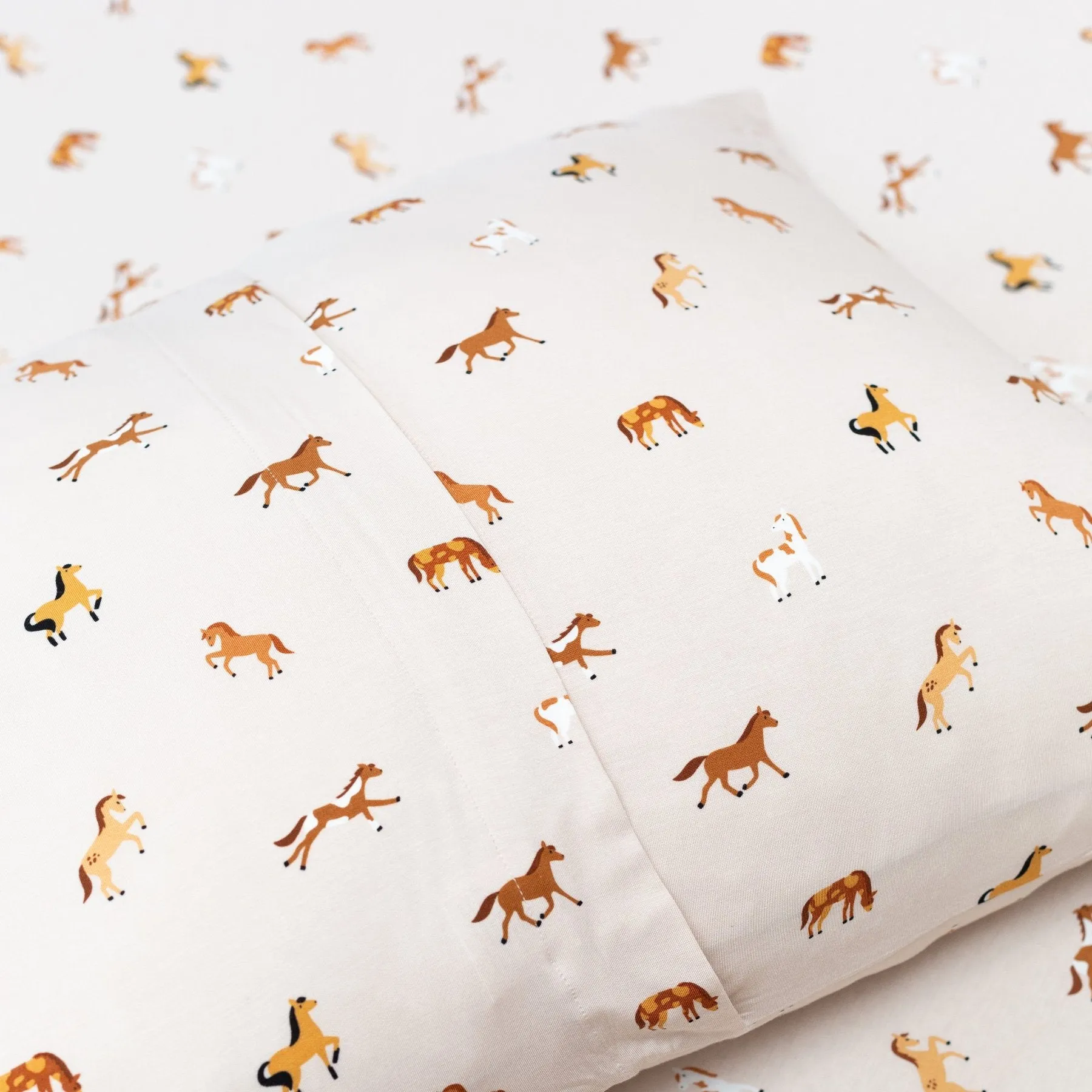 Horses Twin Sheet With Pillow Case