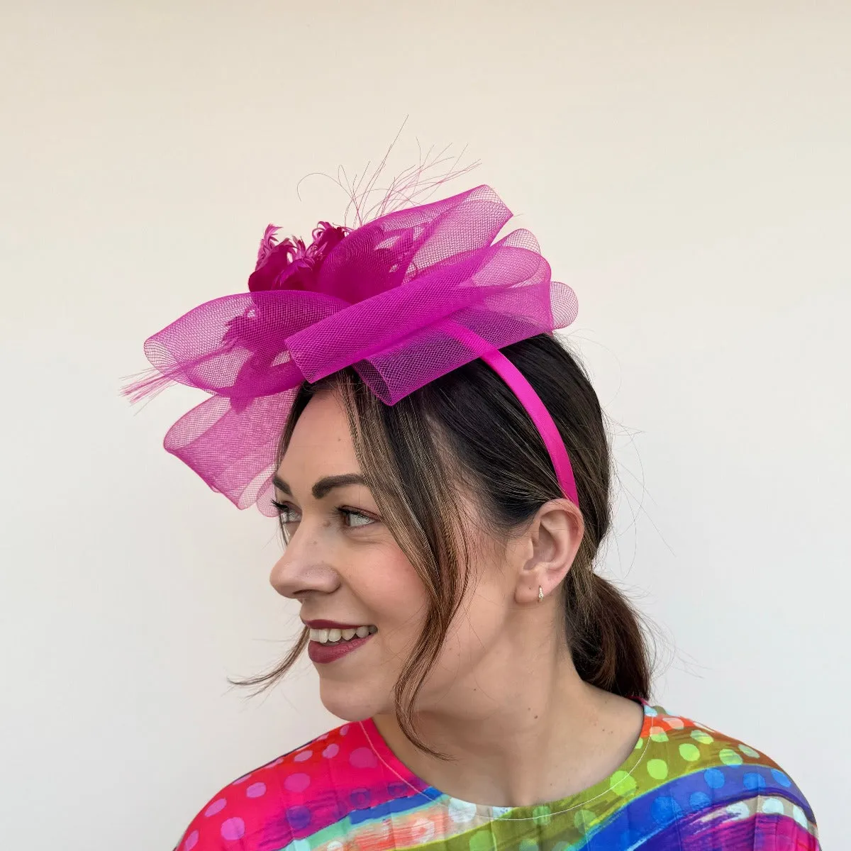 J Bees JB24/52 Net Hatinator with Flower in Pinks