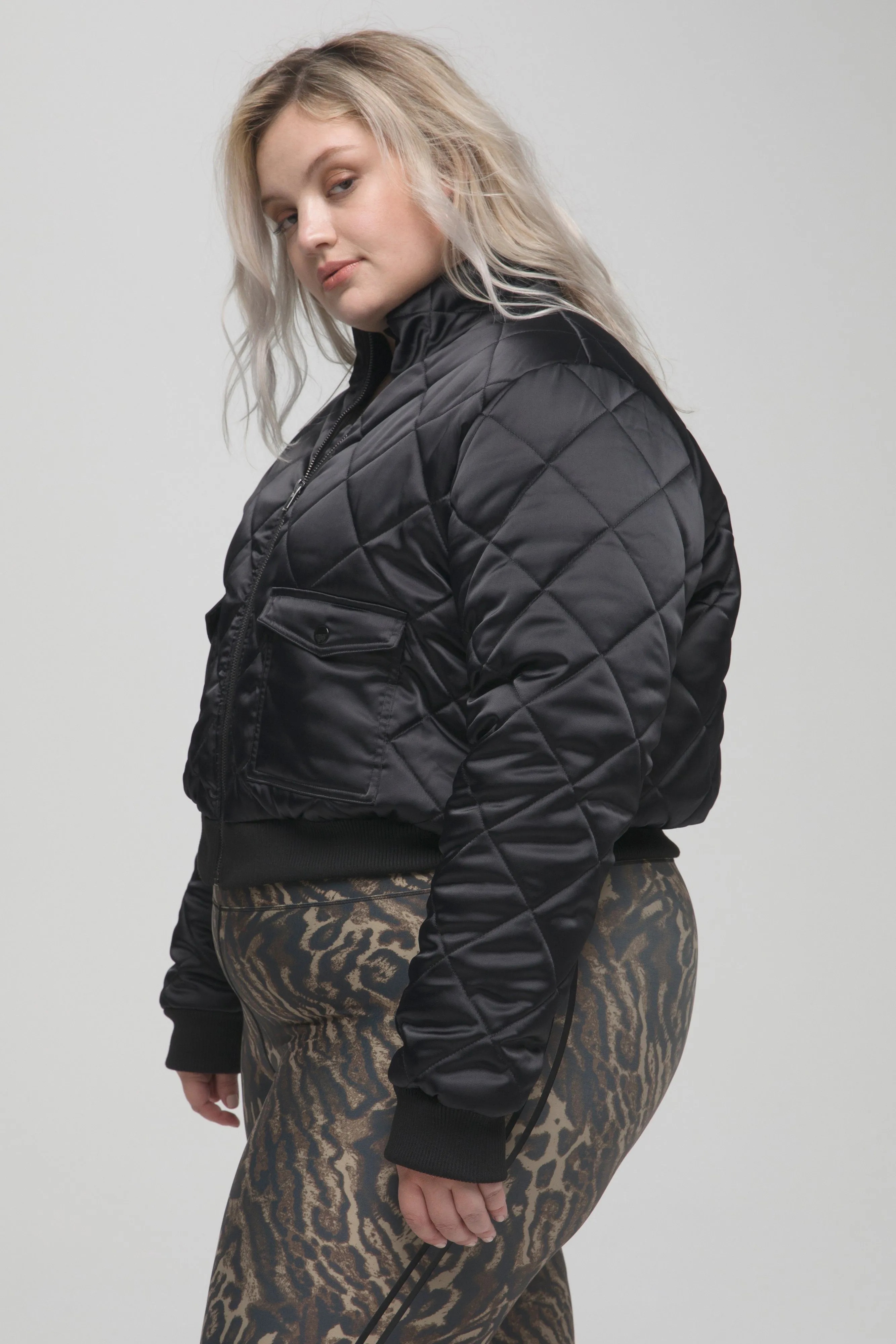 QUILTED PUFFER | BLACK001