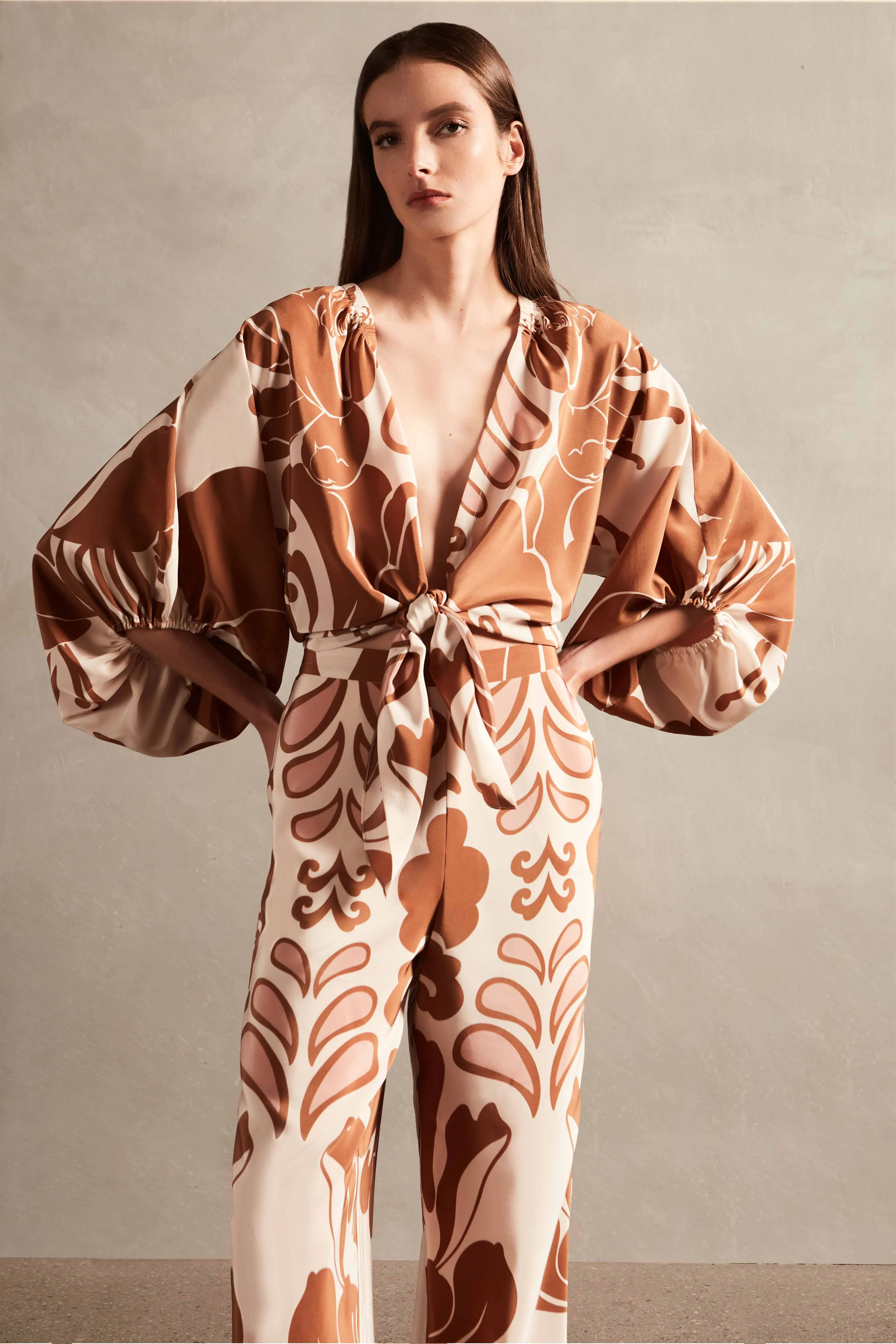 Spray Of Flower Voluminous Sleeves Shirt