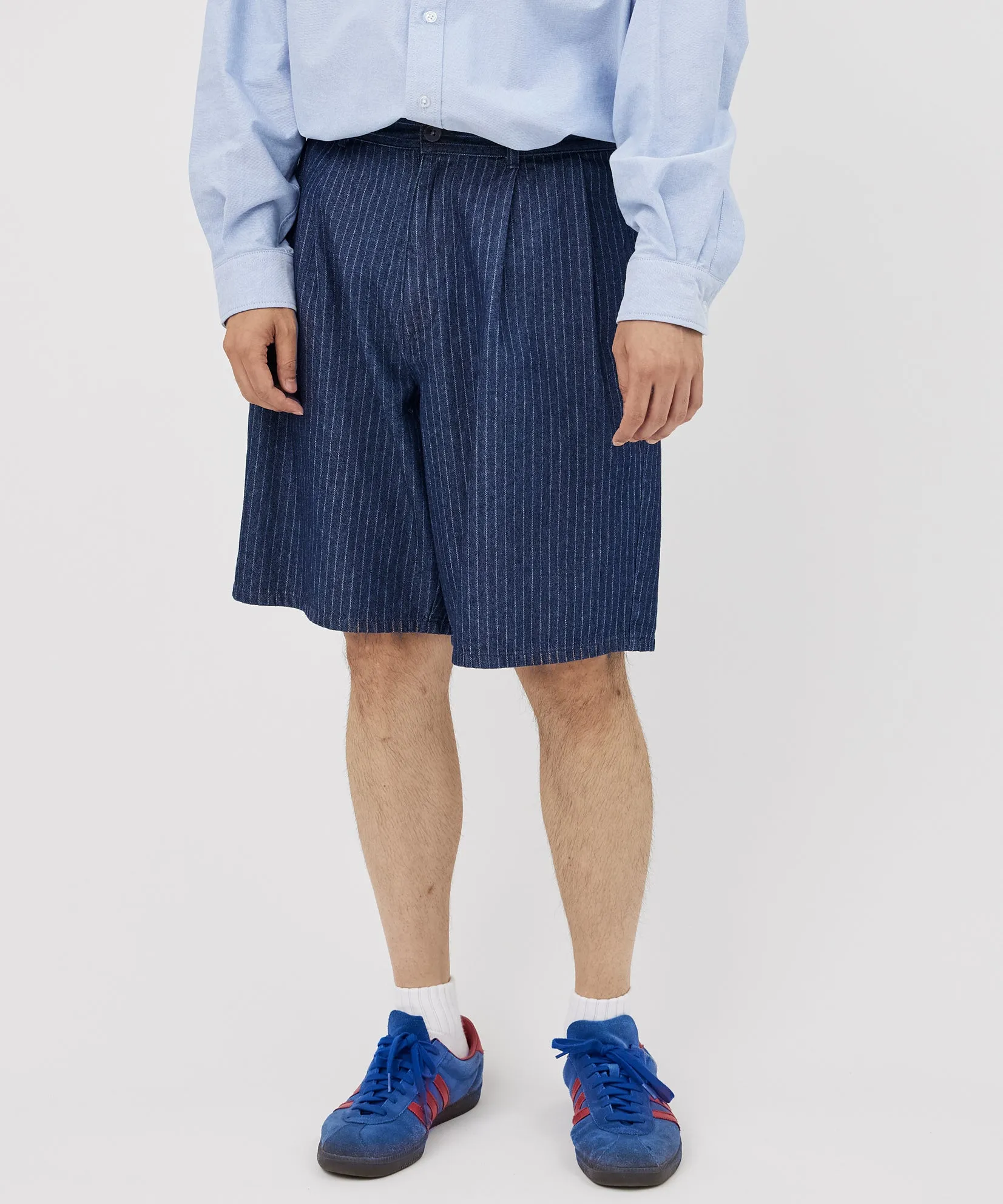 STRIPE 2TUCK SHORT TROUSERS(ストライプデニムショートトラウザー)【U2311672-C】