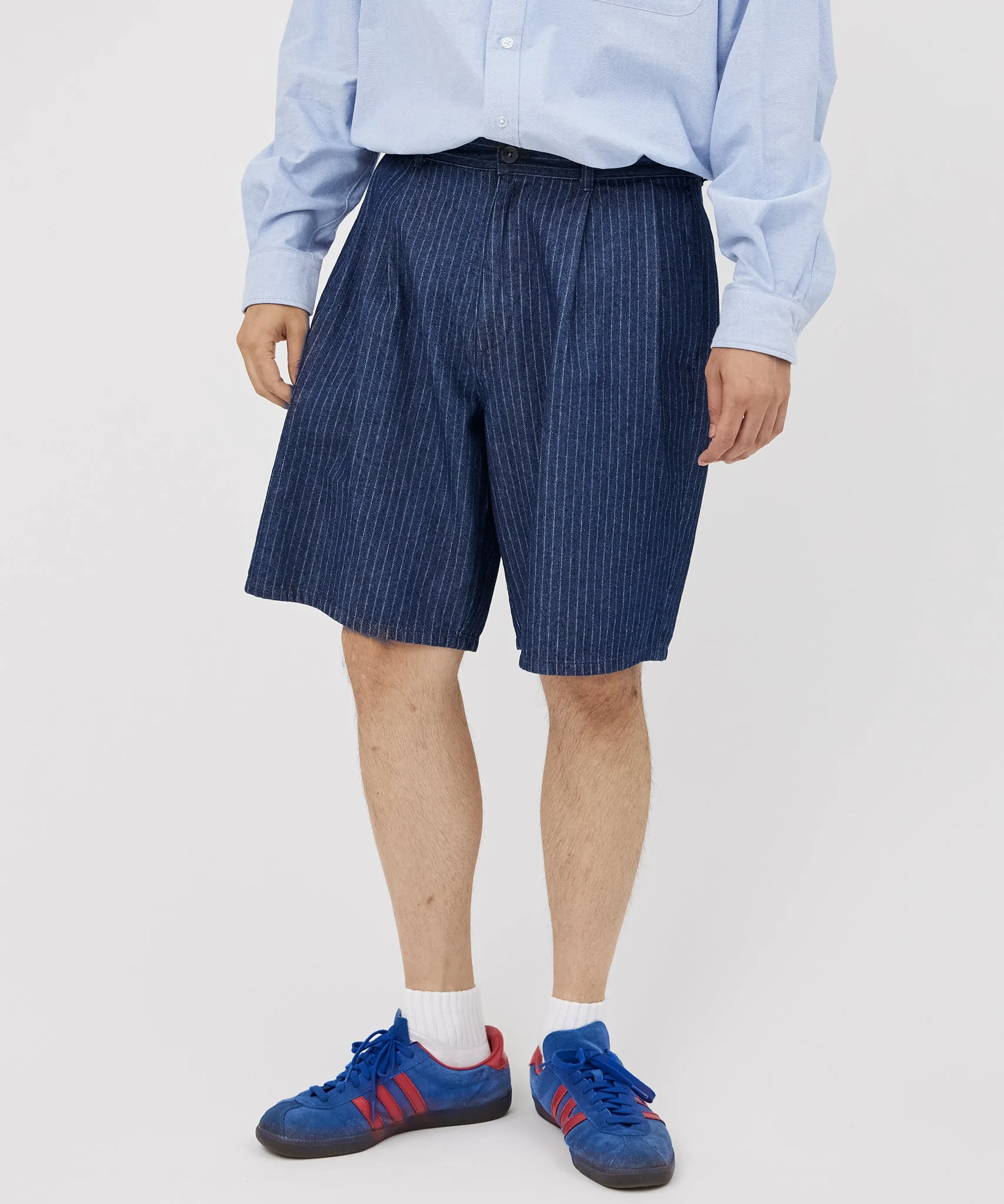 STRIPE 2TUCK SHORT TROUSERS(ストライプデニムショートトラウザー)【U2311672-C】